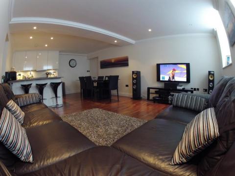OUR SMART HOME BASIC PACKAGE IS A GOOD CHOICE FOR SMALLER APARTMENTS.